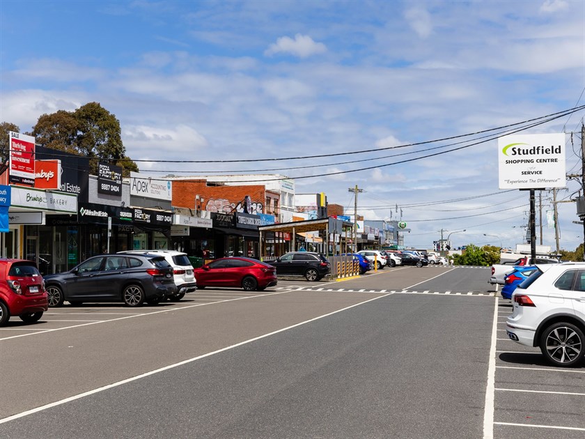 229 Stud Road, Wantirna South VIC 3152