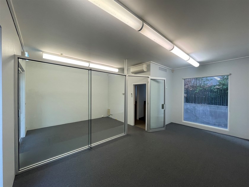 Suite 21 /209 Toorak Road , South Yarra VIC 3141