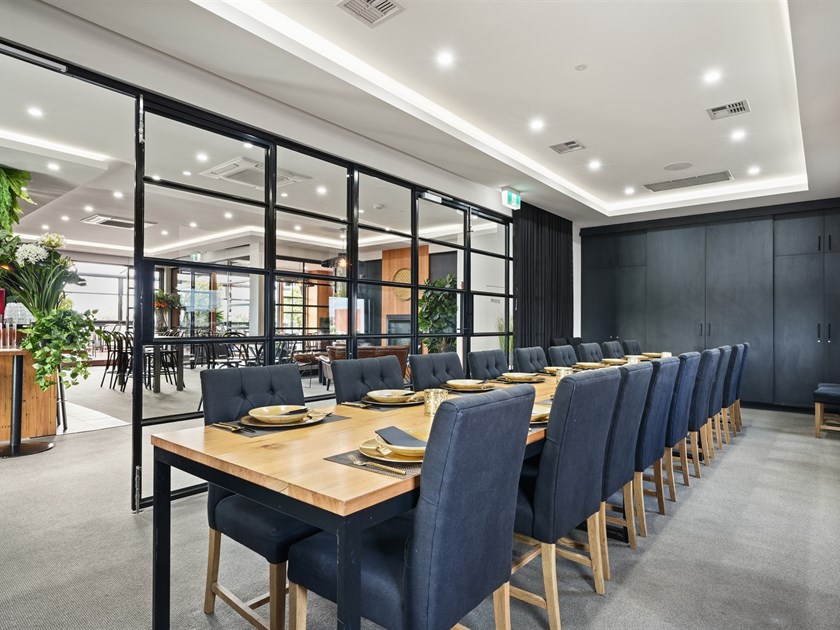 2-4 Pakington Street , Geelong West VIC 3218