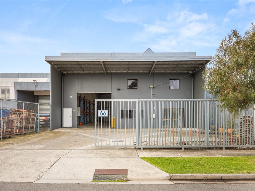 66  Plateau Road, Reservoir VIC 3073