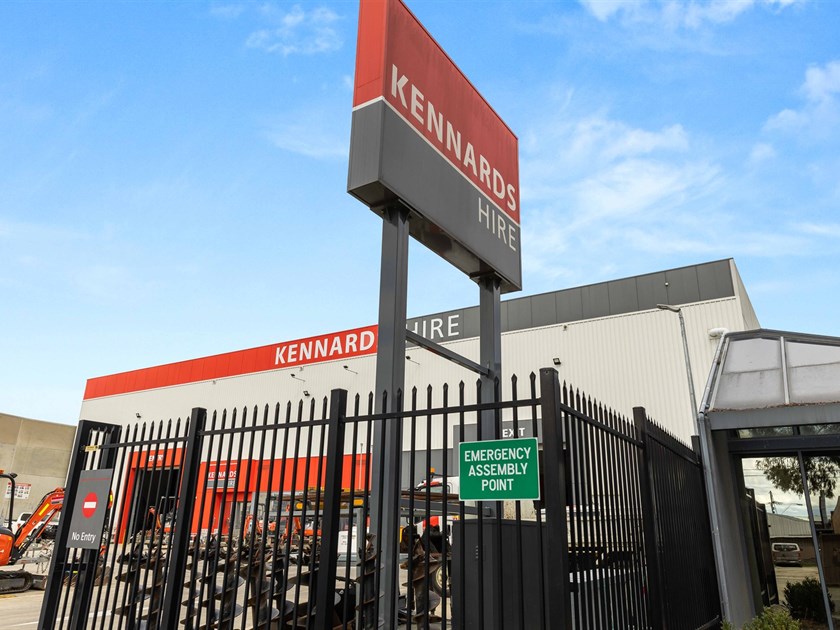 12 Moore Road, Airport West VIC 3042