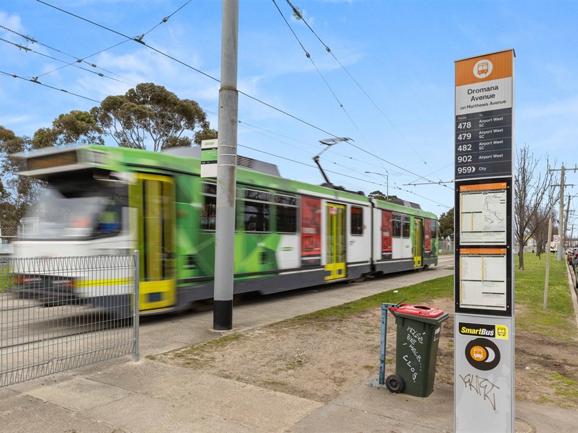 12 Moore Road, Airport West VIC 3042