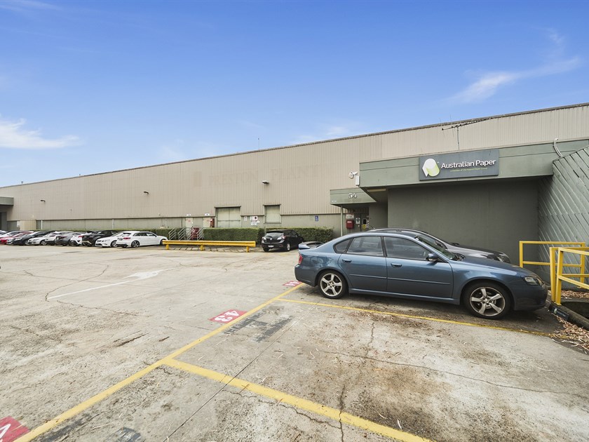 Warehouse G, H, J & Office I/34-44 Raglan Street, Preston VIC 3072