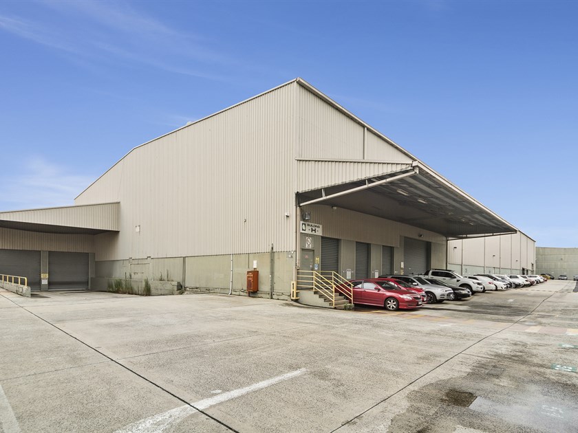 Warehouse G, H, J & Office I/34-44 Raglan Street, Preston VIC 3072