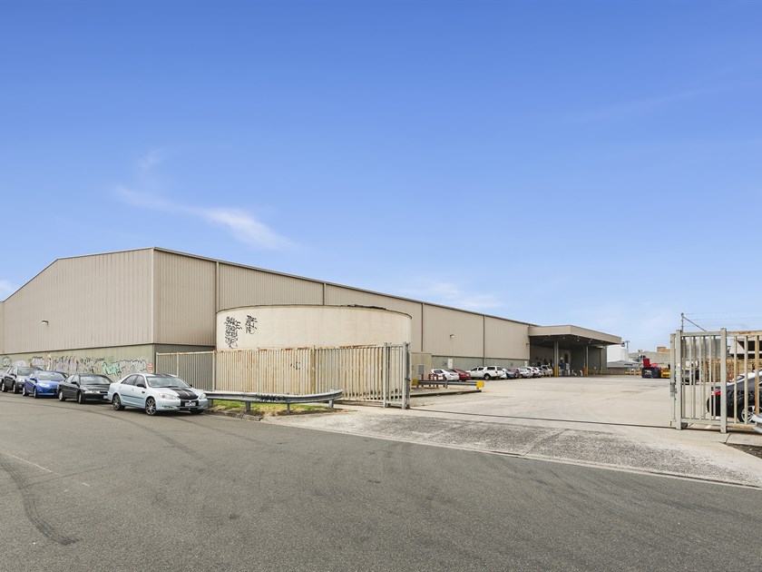 Warehouse G, H, J & Office I/34-44 Raglan Street, Preston VIC 3072