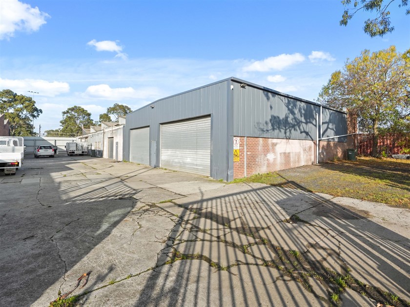 144 Bell Street, Preston VIC 3072