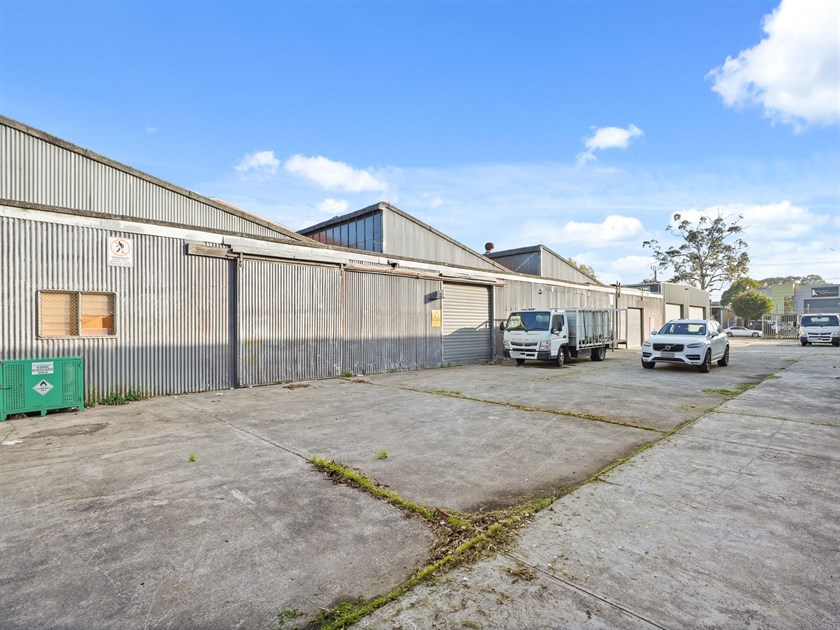 144 Bell Street, Preston VIC 3072