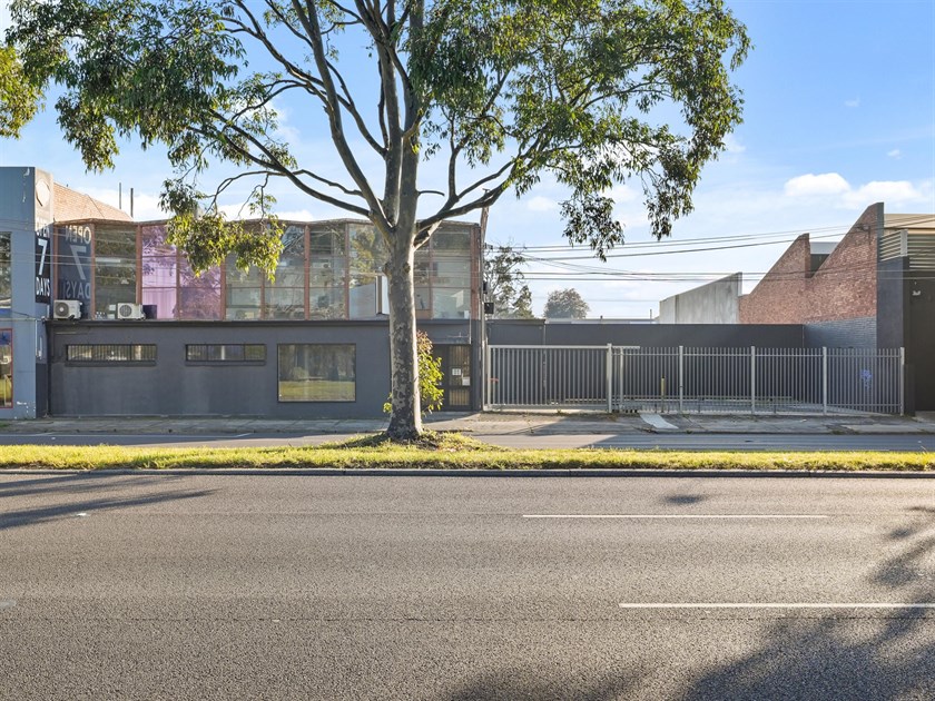 144 Bell Street, Preston VIC 3072