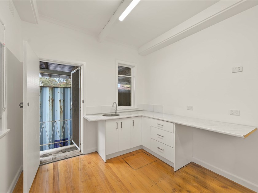 2A Thames Street, Heidelberg Heights VIC 3081