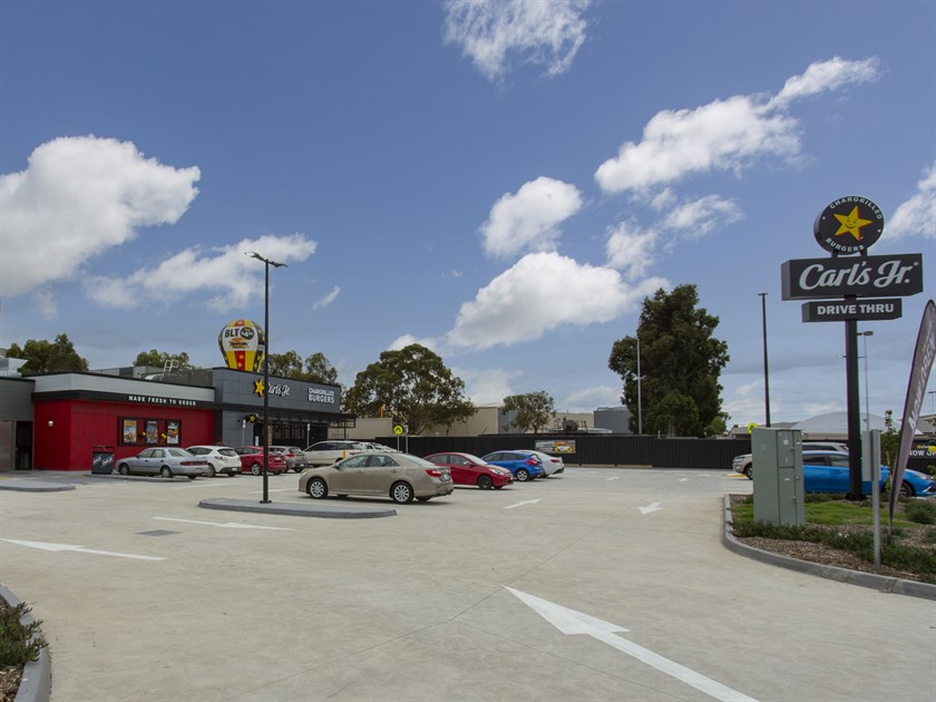 15 Dalton Road, Thomastown VIC 3074