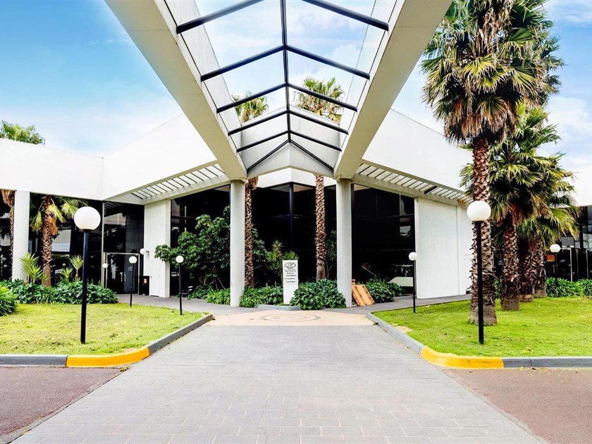 2-8 & 10-12 Carrick Drive, Tullamarine VIC 3043