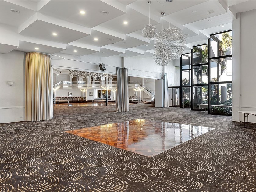 2-8 & 10-12 Carrick Drive, Tullamarine VIC 3043