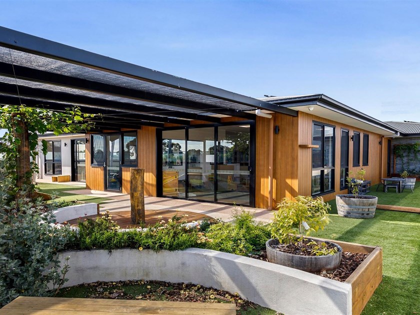 82-86 West Street, Hadfield VIC 3046