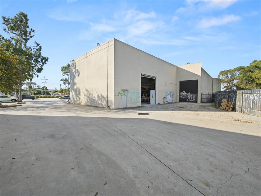 Unit 4 & 5/77-79 Wright Street, Sunshine VIC 3020